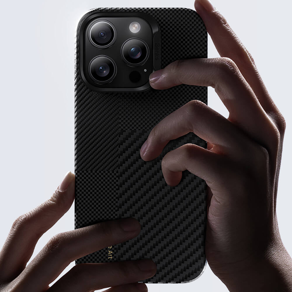 Benks Montage ArmorAir iPhone 16 Pro M-safe Şarj Özellikli Karbon Fiber Kevlar Kılıf Benks Montage ArmorAir iPhone 16 Pro M-safe Şarj Özellikli Karbon Fiber Kevlar Kılıf